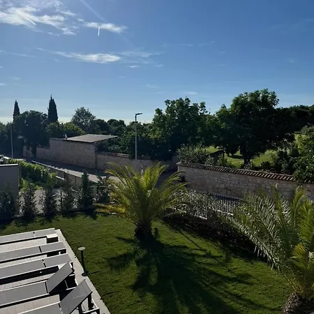 Oasis Porec *