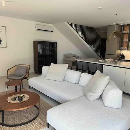 ヴィラ Oasis Porec Labinci